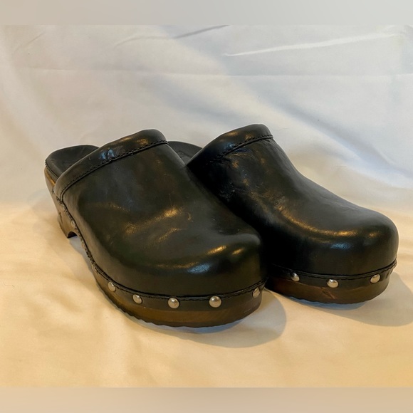Frye Clara Campus Clogs - Picture 4 of 8